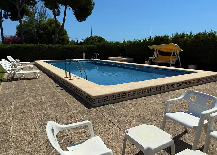 Alpehytte Ciguena By Gloove Alicante