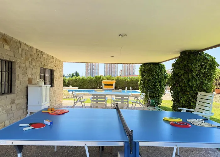 Ciguena By Gloove Alpehytte *